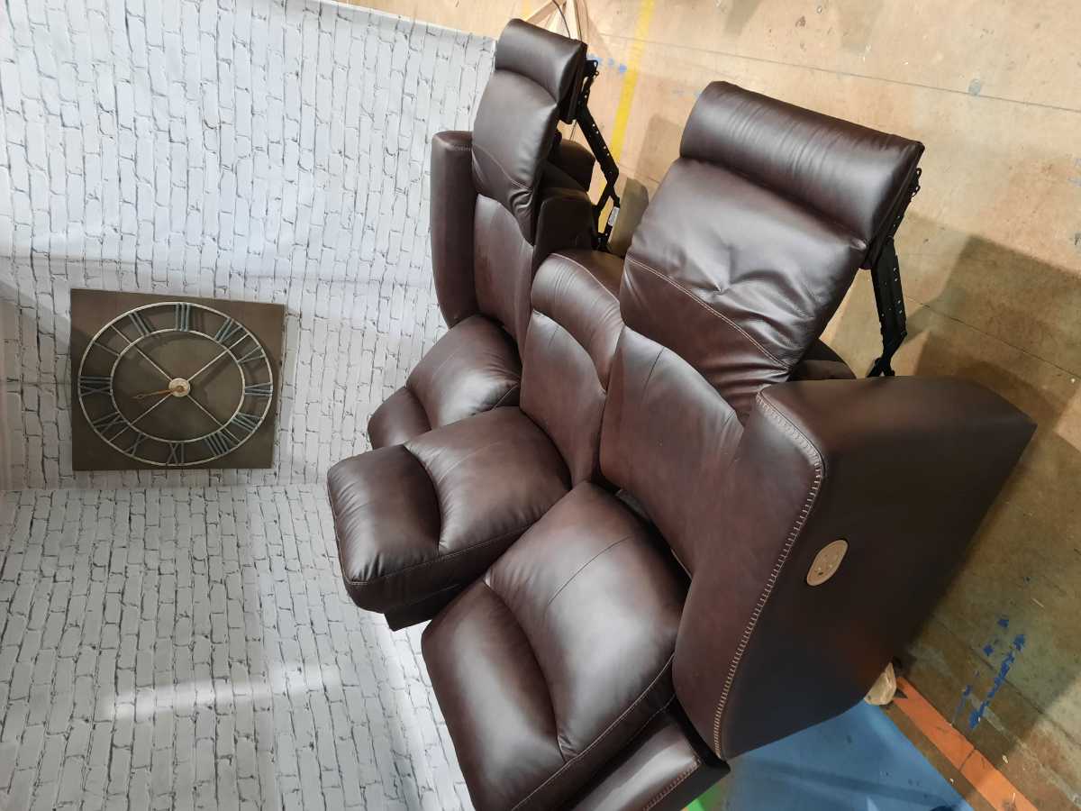Mindanao Power Reclining Sofa with Adjustable Headrest - Gallery Image 6